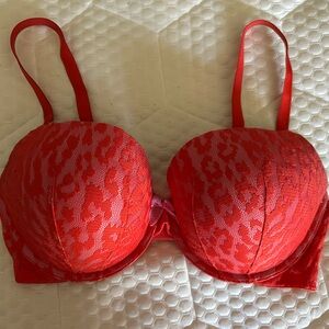 Victoria’s Secret Very Sexy Padded Demi 36DD